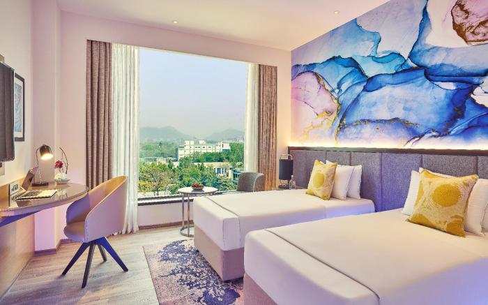Vivanta Navi Mumbai, Turbhe