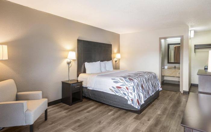 Red Roof Inn Savannah - Southside/Midtown