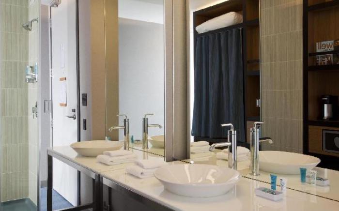 Aloft Denver Airport at Gateway Park