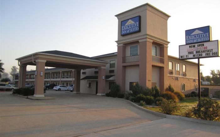 Executive Inn & Suites Joaquin