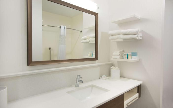 Hampton Inn and Suites Stillwater West