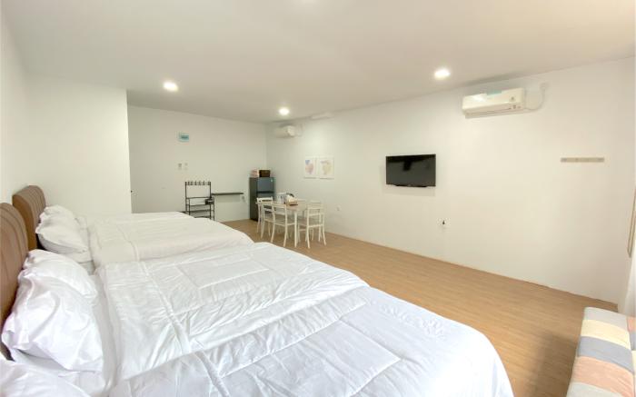 CN Homestay B1 Floor 2 at Nagoya Hill Mall