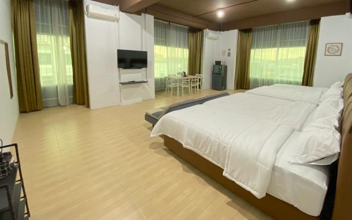 CN Homestay C3 Floor 3 at Nagoya Hill Mall