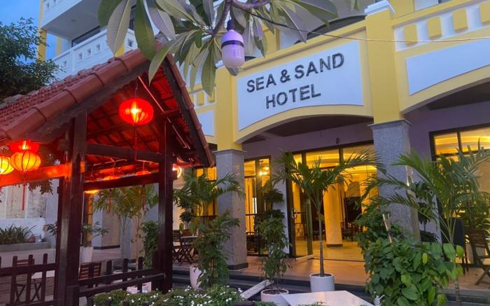 SEA AND SAND HOI AN HOTEL