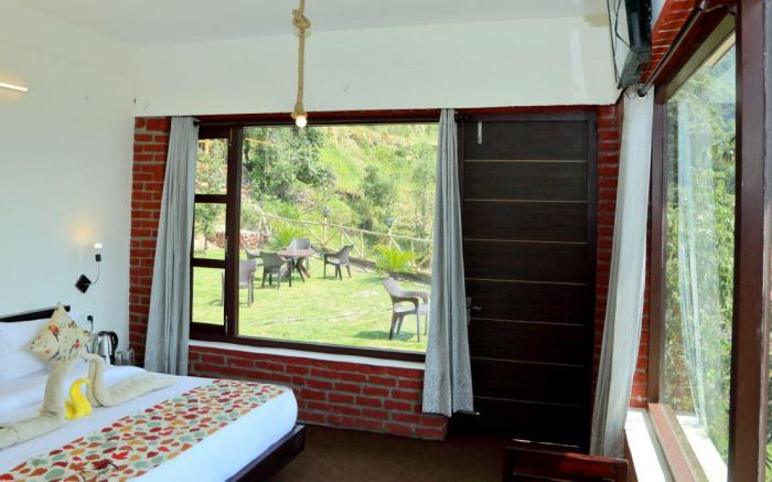 Hotel Aranya Virasat