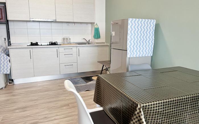 Vesta Homes,Greenfield Studio C. Paradigm Mall,JB