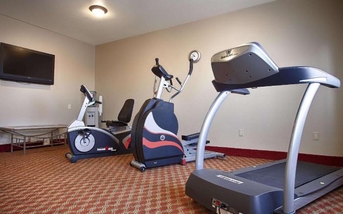 Best Western Henrietta Inn and Suites