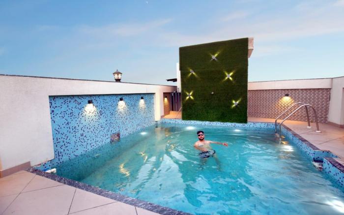 Hotel Grand Cabbana By Levelup Hotels