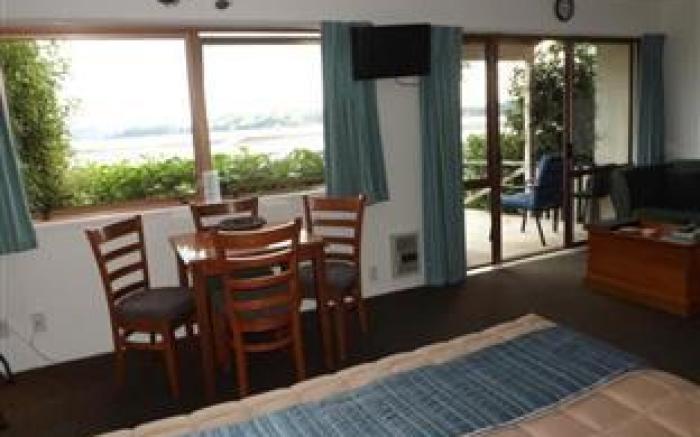 Harbour View Motel