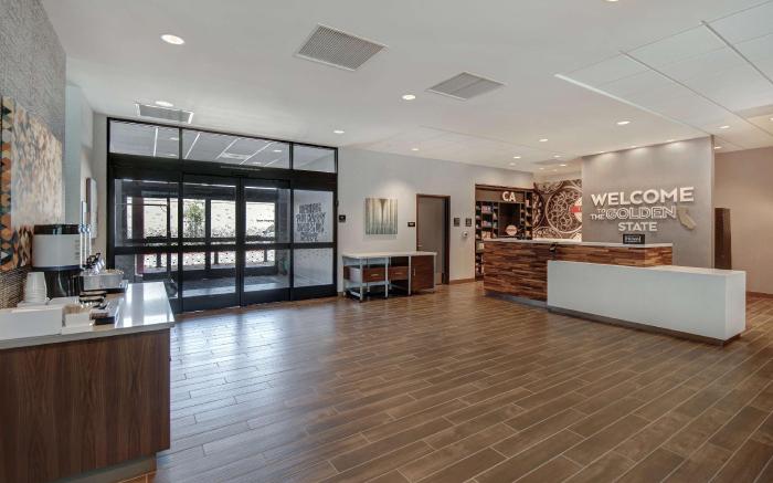 Hampton Inn & Suites Sunnyvale Silicon Valley
