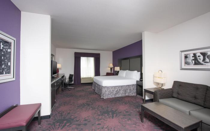 Holiday Inn Express & Suites Columbus - Polaris Parkway / COLUMBUS By IHG
