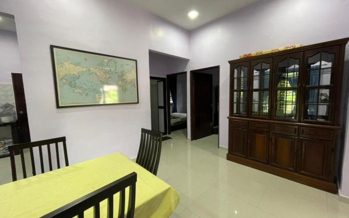 D'FAZZ HOMESTAY MUAR (MUSLIM ONLY)