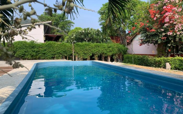 Phi Phi Ba Kao Bay Resort