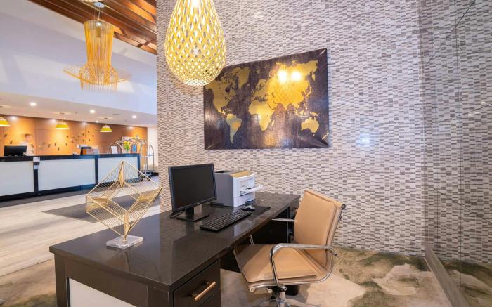 Sandman Hotel Hamilton