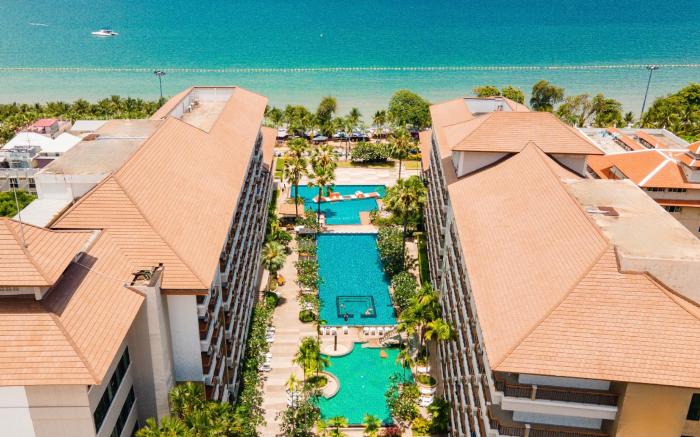 Welcome World Beachfront Resort