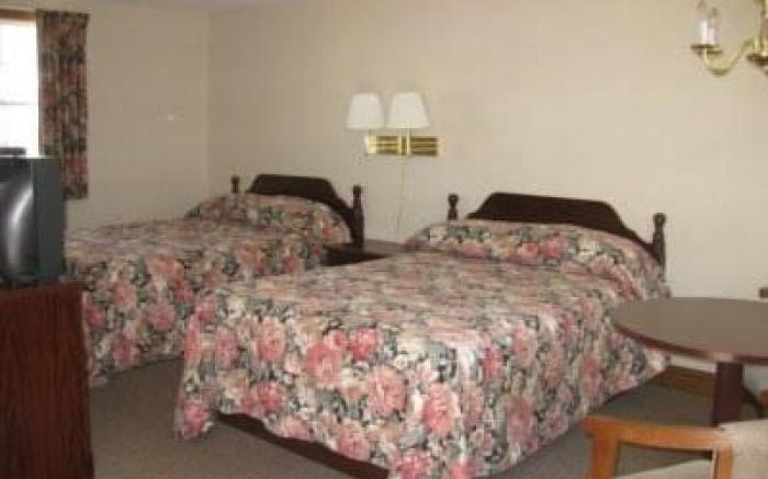 The Chatham Motel