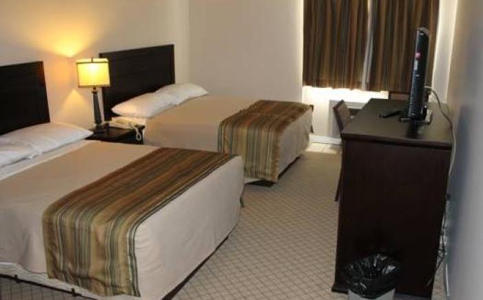 Airport Traveller's Inn