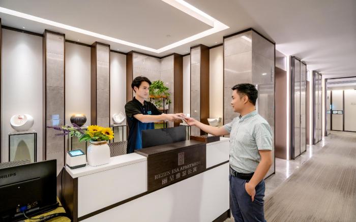 Rezen ESA Apartment Zhengzhou Grand Emporium