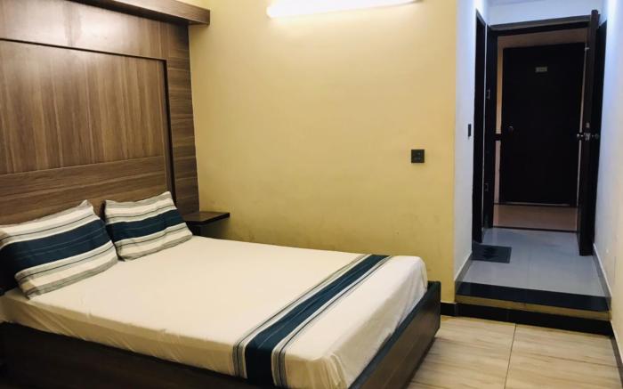 Green Palace Hotel