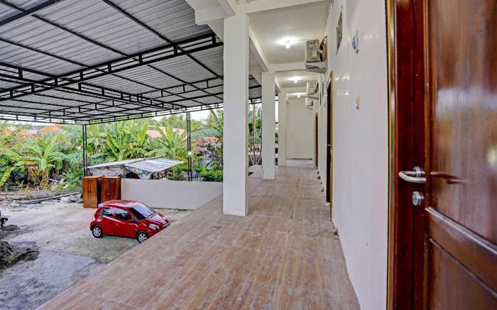 OYO 91653 Grand Syariah Hagawa Lamongan  Near SPORT CENTER LAMONGAN
