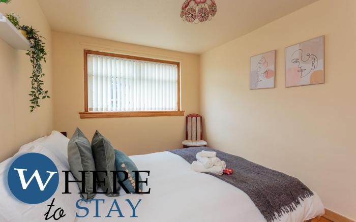 Lovely apartment by the Hillwood Park-Free Parking