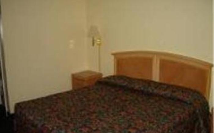 Travelers Inn Gainesville