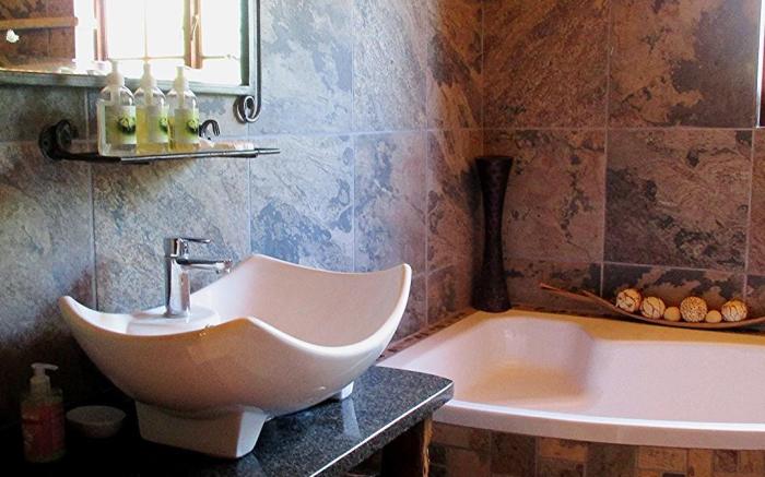 Valley Bushveld Country Lodge