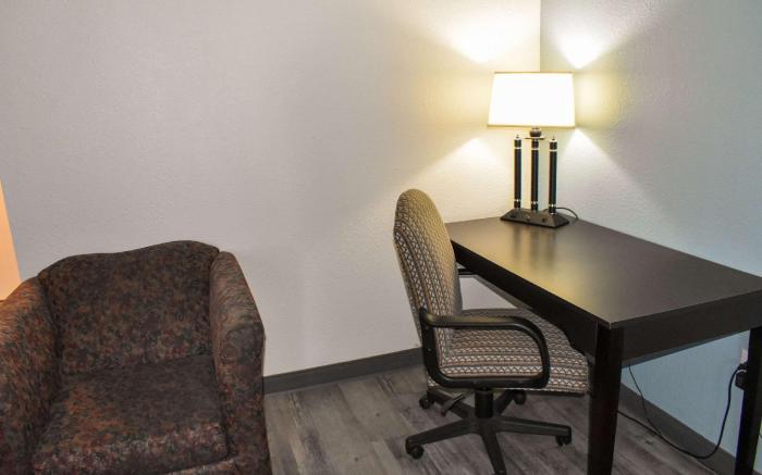 Clarion Pointe Vidalia - Lyons West