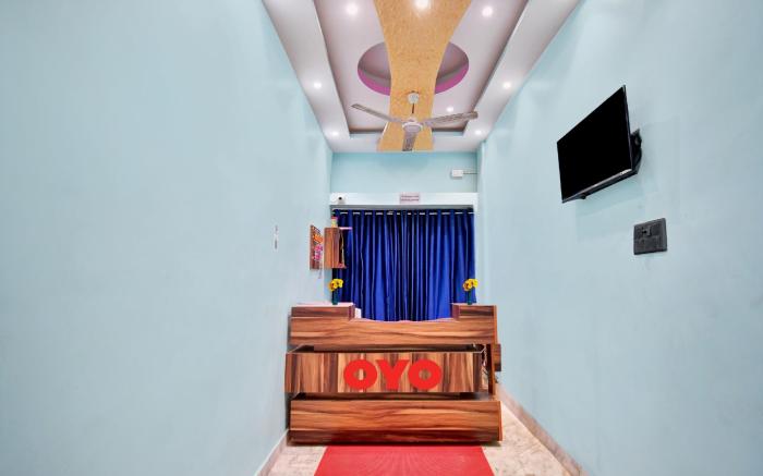 Hotel O Redwood Plaza