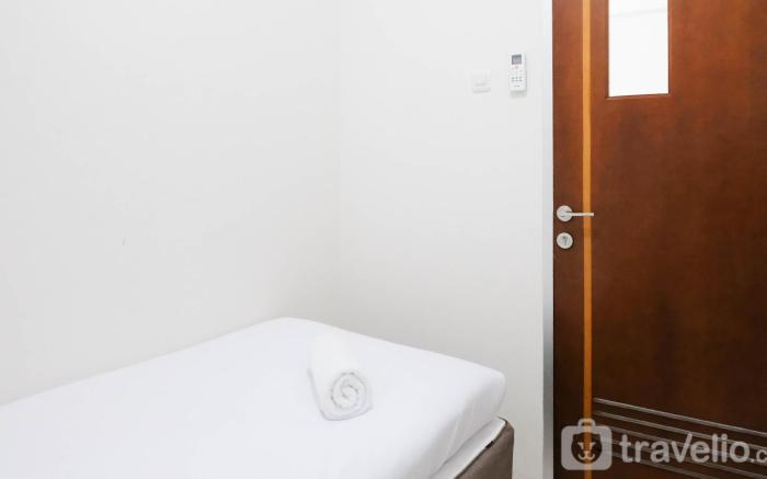 Modern and Homey 2BR Puncak Kertajaya By Travelio