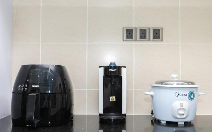 Cheerful 4 BR home with Futsal Game Near to SPICE