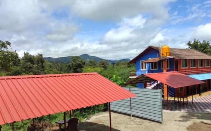 Lake View Homestay by StayApart