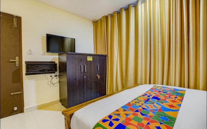 FabExpress Rithun Residency - Jayanagar / Anjaneyaswamy Temple