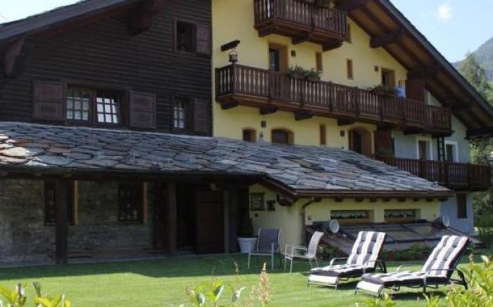 La Luge D'Antan Maison d'Hotes & SPA