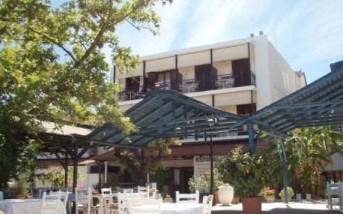 Akroyali Hotel & Villas