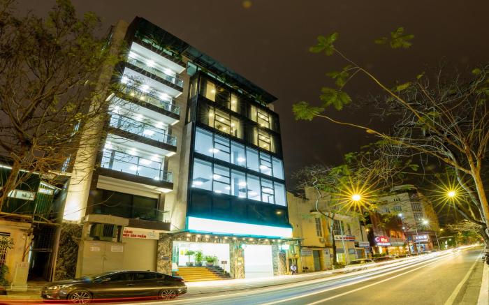 Phong Lan Apartments