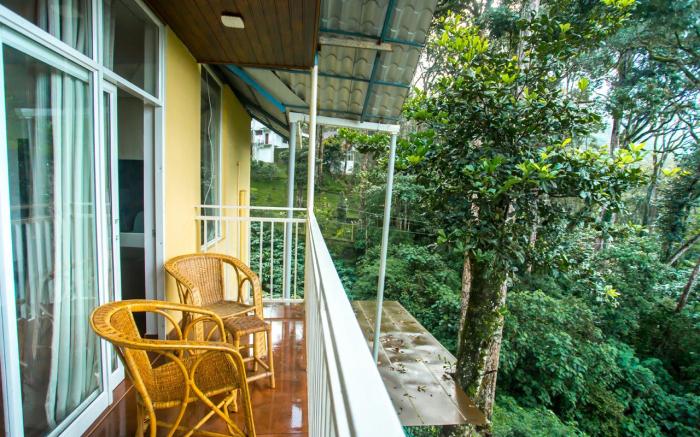 Areva Inn Pool Resort Munnar by VOYE HOMES