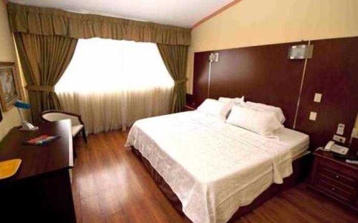 Cresta Inn