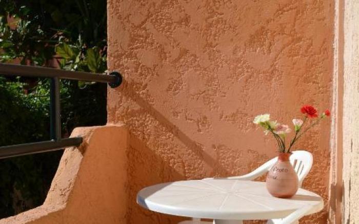 Hotel Erato