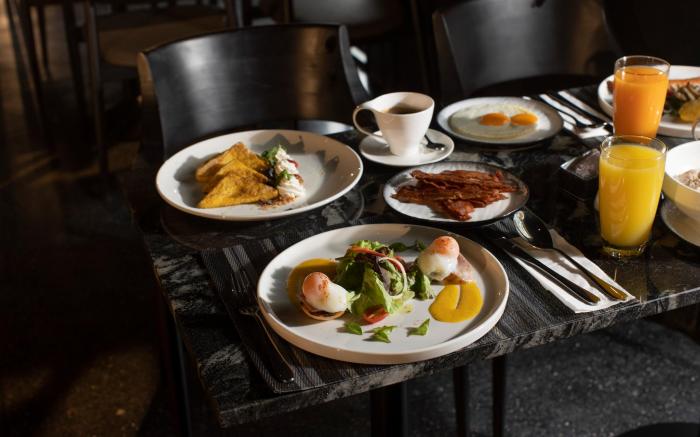 The Gravitique Hotel Khaosan