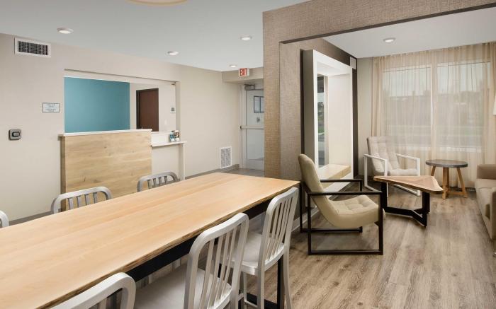 Extended Stay America Suites - Nashua - Merrimack