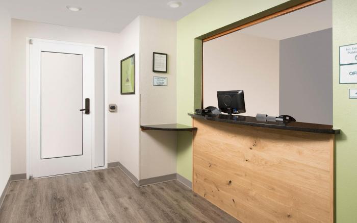 Extended Stay America Select Suites - Omaha - Southwest
