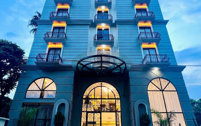TH BonRoyal Hotel
