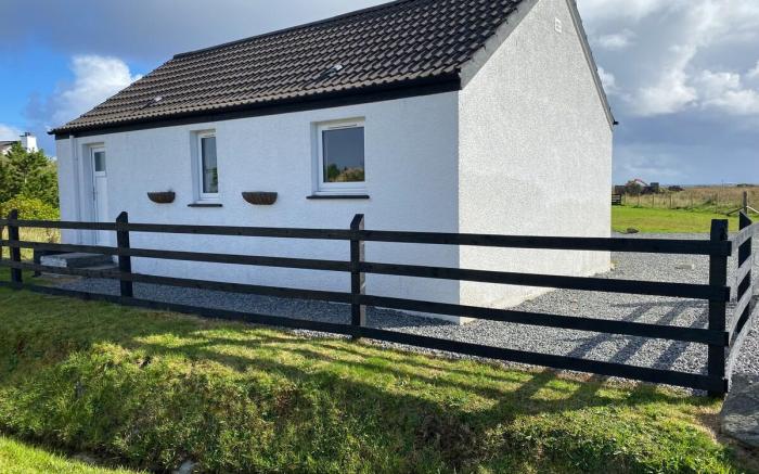 Peninsula Cottage, pets welcome
