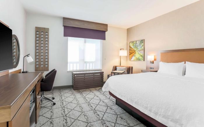 Hampton Inn & Suites Windsor - Sonoma Wine Country