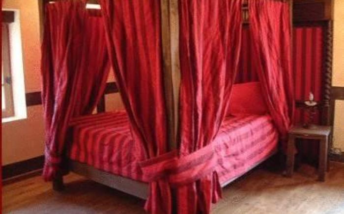 Logis Domaine de Peyrolade