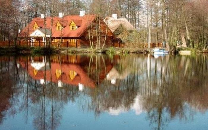 Hotel Dworek Wapionka