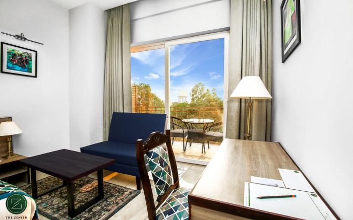 The Zenith - A boutique hotel by Hot Millions 