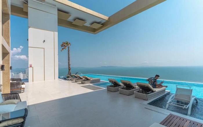 Luxury Sea View Room/Beach Front Luxury 40th Flr