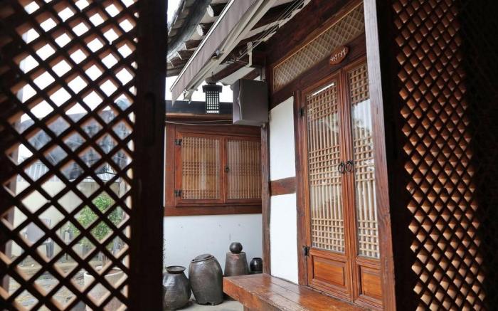 Jeonju Haengbokhyun Hanok Dockchae Pension